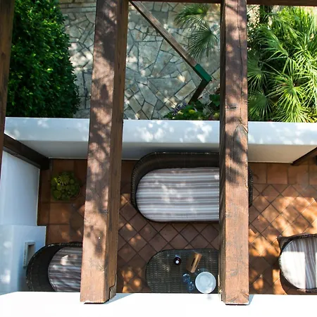 Welcome To Our Baia *